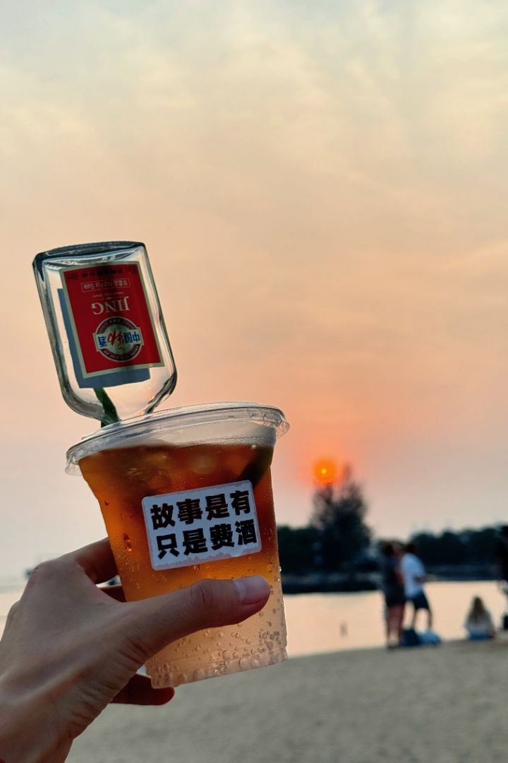 Golden lights, evening breeze and the lively streets of Sentosa GrillFest 🌴✨ - 4