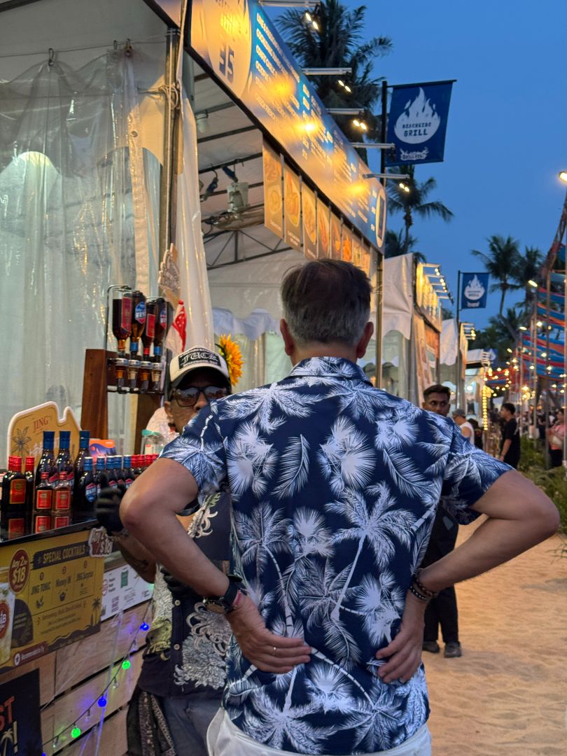 Sunset skies, beach BBQ, good food and chilled-out vibes — that was our Sentosa GrillFest 🌅🔥 - 4